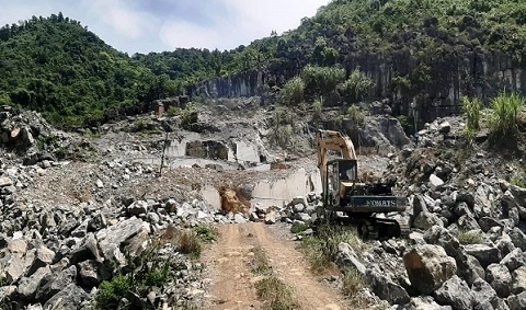 Ngọc Lặc (Thanh Hóa): Làm ngơ cho doanh nghiệp “ăn cắp” khoáng sản?