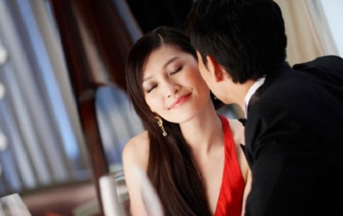 Nghe trai đẹp 'rót mật’, gái trẻ ngậm đắng nuốt cay mất cả tình lẫn tiền