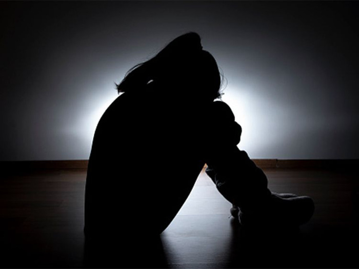 Người phụ nữ bị bắt khỏa thân đi quanh làng vì ngoại tình