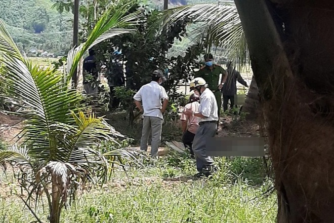 Phát hiện thi thể 2 người đàn ông dưới đập thủy lợi