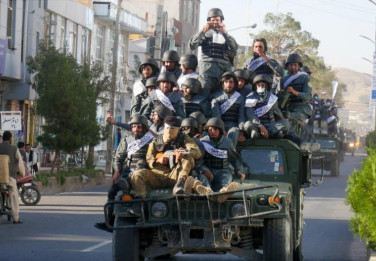 Taliban bắn tử vong 2 người phụ nữ trong khi khám xét nhà dân