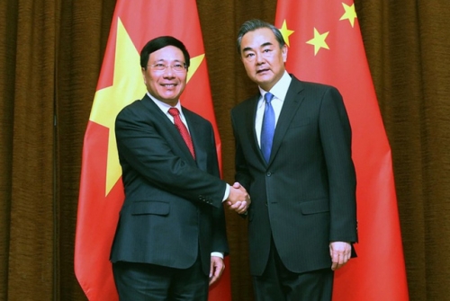 Phó Thủ tướng Phạm Bình Minh và Bộ trưởng Ngoại giao Trung Quốc Vương Ngh