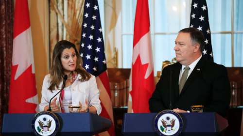  Bộ trưởng Ngoại giao Canada Chrystia Freeland và người đồng cấp Mỹ Mike Pompeo
