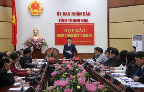 Ông Nguyễn Đình Xứng, Chù tịch UBND tỉnh Thanh Hóa