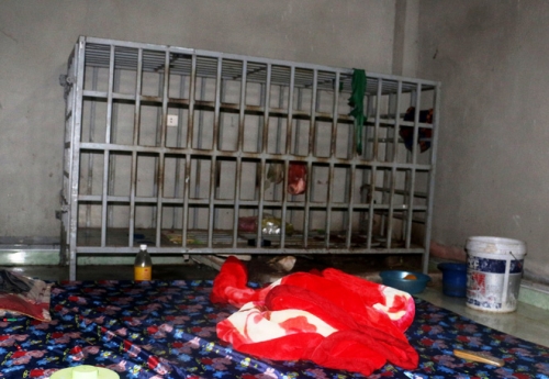 Chiếc "chuồng cọp" nơi dùng để giam cầm ông Lê Văn Năm trong suốt hơn 3 năm qua