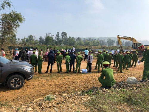 UBND TP Sầm Sơn triển khai việc cưỡng chế đối với các hộ chưa chịu bàn giao đất cho nhà đầu tư
