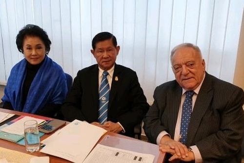 Lãnh đạo IWF và cử tạ Thái Lan