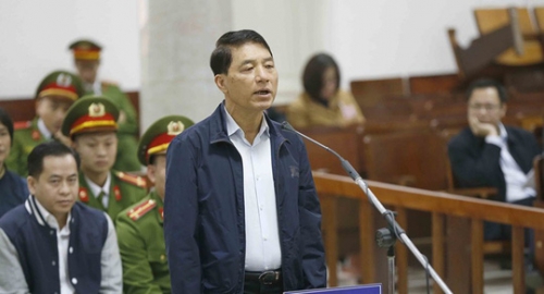  Bị cáo Trần Việt Tân, cựu thứ trưởng Bộ Công an