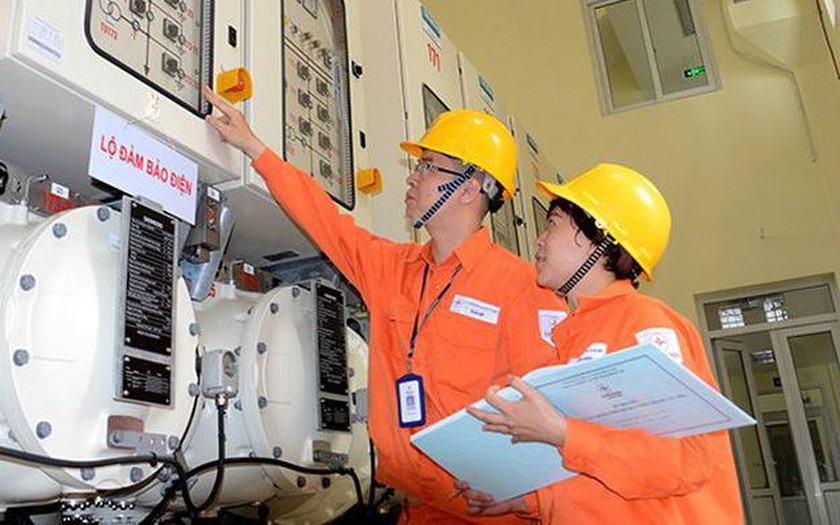 Bộ Công Thương nói gì về đề nghị điều chỉnh giá điện như xăng dầu?