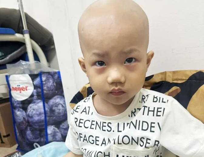 Mong giúp đỡ bé trai 4 tuổi bị ung thư não