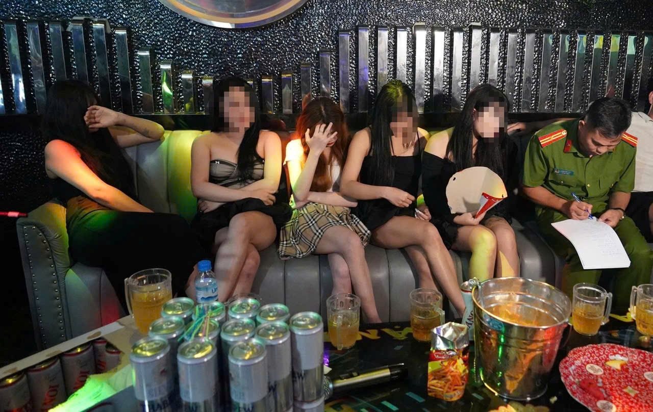 Thanh Hóa: Tăng cường quản lý các cơ sở kinh doanh dịch vụ vũ trường, karaoke