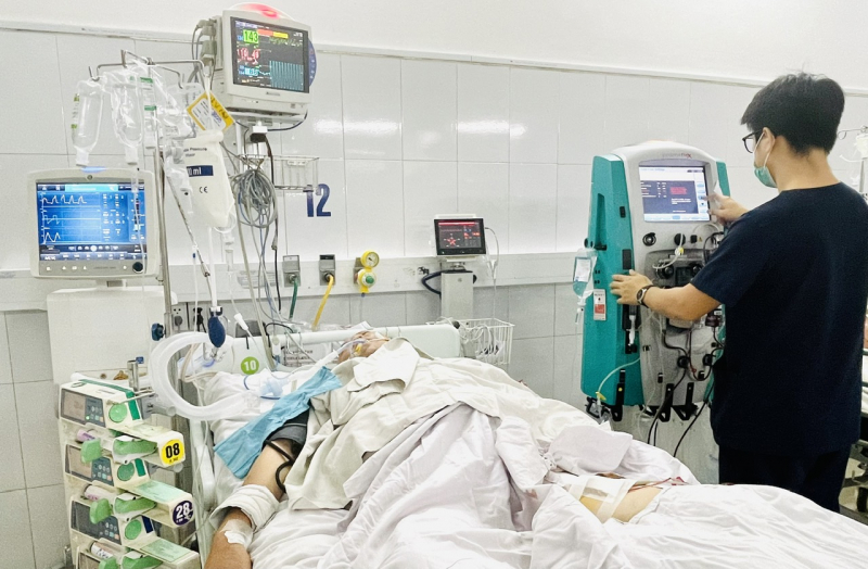 Nhiều trường hợp nhập viện vì rắn cắn sau mưa lũ