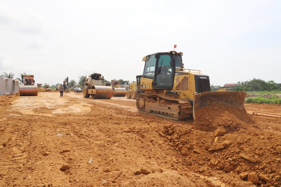Ba “điểm nghẽn” cần tháo gỡ để Thanh Hoá tăng tốc đầu tư công