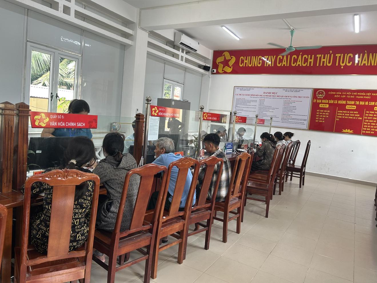 Kiểm tra Trung tâm phục vụ hành chính công ở xã, phường thực hiện chính quyền địa phương 2 cấp