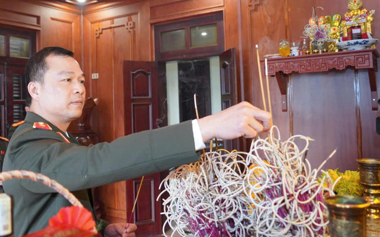 Công an Thanh Hoá tri ân nguyên lãnh đạo dịp Tết Nguyên đán