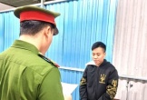 Bắt cô gái 19 tuổi cầm đầu nhóm hơn 30 thanh thiếu niên đua xe máy trong đêm
