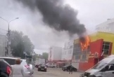 Cháy trung tâm thương mại ở ngoại ô Moskva