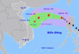 Bão số 9 suy yếu dần trên Biển Đông