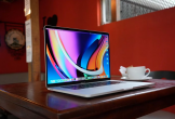 OLED MacBook Pro có thể ra mắt sớm nhất vào năm 2026