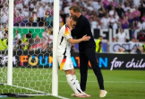 Thầy trò tuyển Đức cay đắng sau trận thua đau Tây Ban Nha