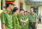 Thiếu tướng Tô Anh Dũng, Giám đốc Công an tỉnh thăm, làm việc với Công an các xã biên giới