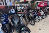 Xe máy Honda tăng giá, các hãng khác giảm
