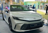 Toyota Camry và loạt xe hybrid giảm giá trước thềm 2026