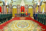 Chủ tịch nước trao quyết định thăng quân hàm Thượng tướng cho hai sỹ quan cao cấp