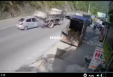 VIDEO: Tông vào sau xe tải dừng đột ngột, tài xế taxi tử vong