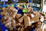 Hàng nhập khẩu trị giá dưới 1 triệu đồng bị thu thuế VAT tự động từ 1/8