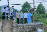 Thanh Hoá: Giám đốc Sở Nông nghiệp và Môi trường kiểm tra xác động vật chết trên kênh