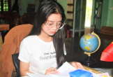Đà Nẵng: Nữ sinh mồ côi đạt điểm cao và ước mơ trở thành cô giáo