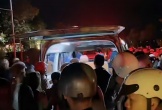 Xuyên đêm tìm kiếm hai cháu nhỏ đuối nước thương tâm dưới hồ