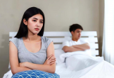 Cặp đôi lâu ngày không “gần gũi”, ai sẽ chịu tổn thương nhiều hơn?