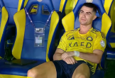 Ronaldo chết lặng khi bị đồng đội ngăn vô địch sớm
