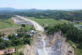 Vì sao tuyến đường 2,7km ở Thanh Hóa làm 4 năm chưa xong?