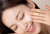 Bôi kem chống nắng vào điểm này giúp 'chặn đứng' nám, tàn nhang từ sớm, chị em nên áp dụng ngay