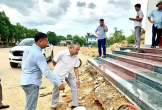 Kiểm tra hiện trạng nhà dân phục vụ giải phóng dự án đường 1.345 tỷ đồng