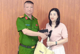 Công an Cát Hải kịp thời tìm lại tài sản thất lạc cho khách du lịch